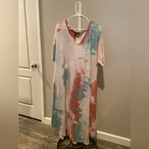 BloomChic | Dresses | Bloomchic Tye Dyed Blue Peach Mauve Maxi Dress Size  2224 Like New | Poshmark